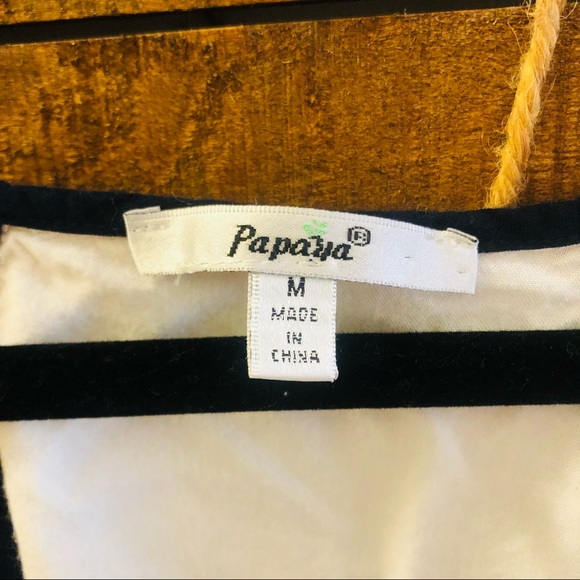 Embroidered flowy boho top - Picture 3 of 4